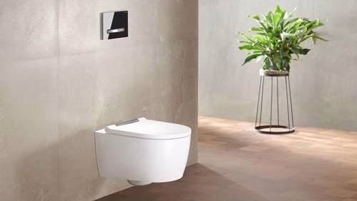 Geberit ONE Set Wand-WC mit WC-Sitz weiß/glanzverchromt, KeraTect