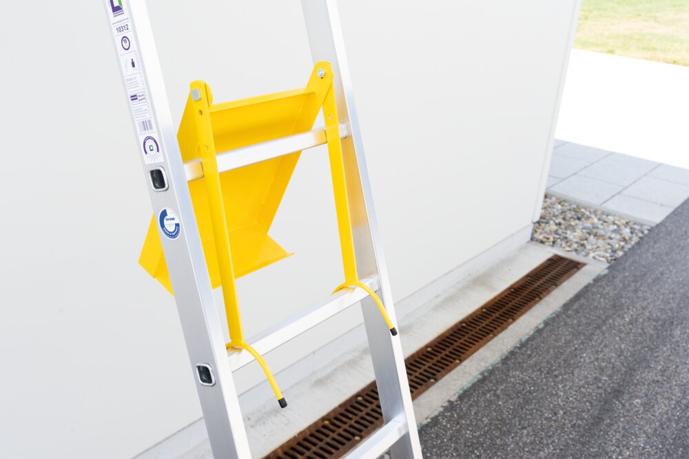 Munk Einhängepodest R13 für Sprossenleitern RAL 1021