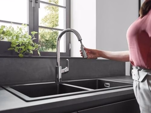 Hansgrohe Einhebel-Küchenmischer 240 FOCUS DN 15, mit Ausziehbrause chrom