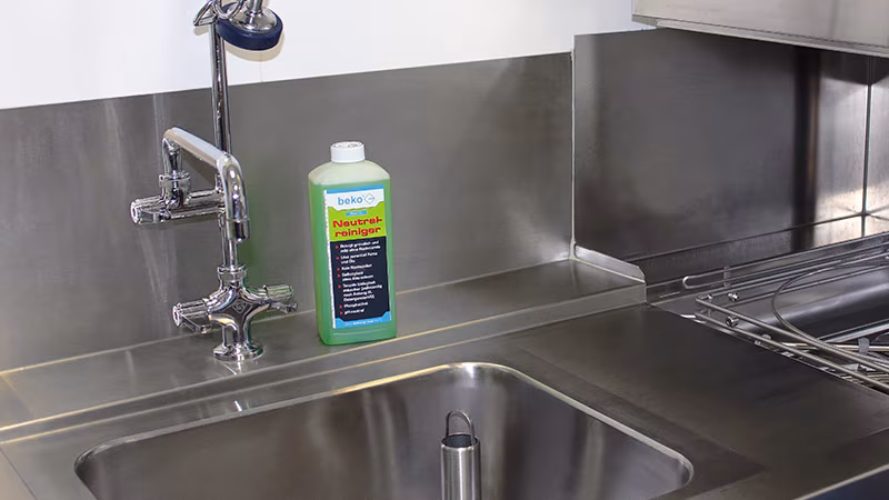 TecLine Neutralreiniger 1 l Flasche Sinken, Waschbeckenhahn, Wasserhahn