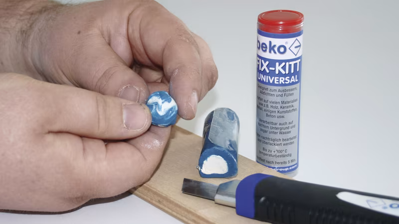 Fix-Kitt 2-K Epoxy Repair 56 g, im Blisterkarton Baby, Person, Körperteil, Finger, Hand