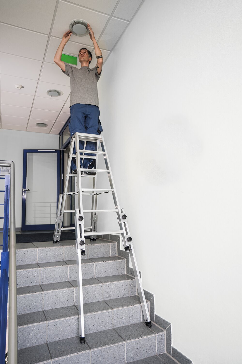 Munk Stufen-Stehleiter treppengängig 2x5 Stufen