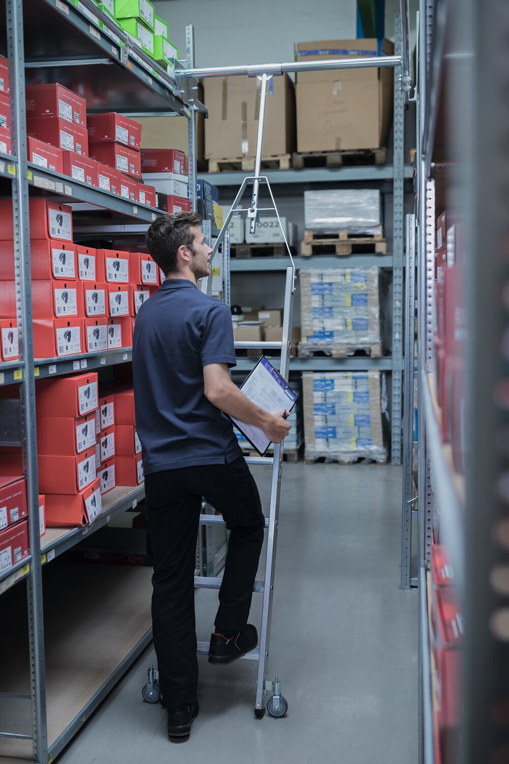 Munk Stufen Regalleiter drehbar für Doppelregal 6 Stufen