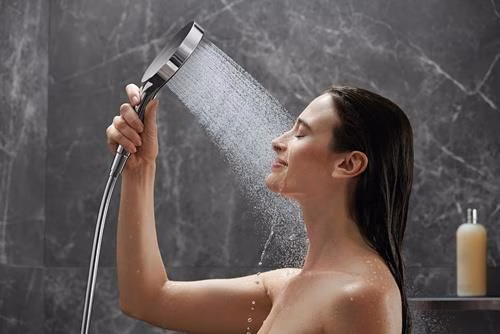 Hansgrohe Handbrause Rainfinity 130 3jet chrom