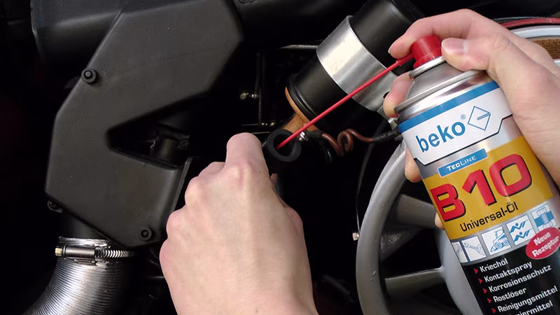 TecLine B10 Universal-Öl 400 ml -Special Edition- Körperteil, Finger, Hand, Person