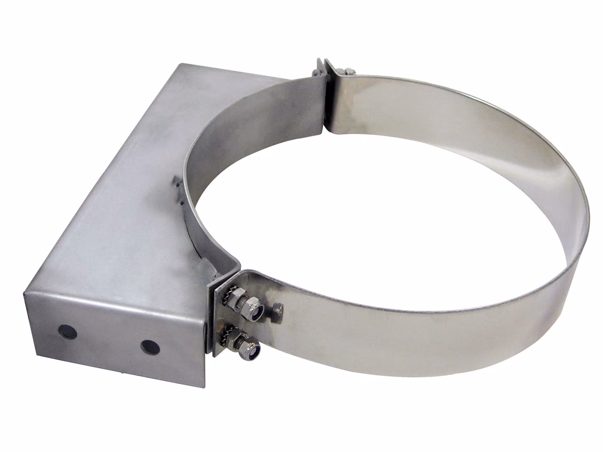 Einwandige EW Wandbefestigung D600 Wandabstand 50 mm aus der Kategorie Edelstahl Abgassystem einwandig mit der Artikelnr. 670902