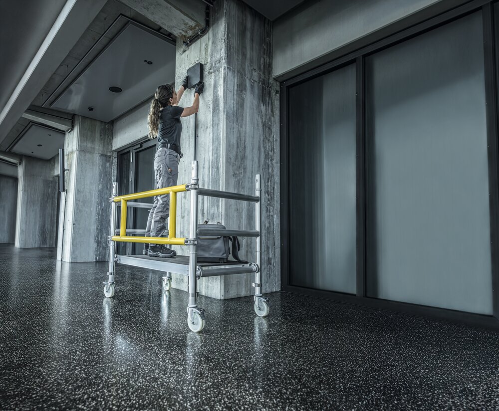 Munk Montageplattform fahrbar