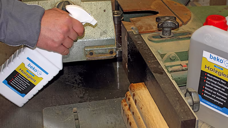 Person, Holz, Sperrholz