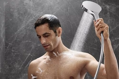 Hansgrohe Handbrause Rainfinity 130 3jet chrom