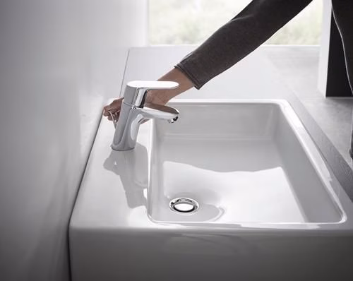 Detailbild 4032146 Hansgrohe Einhebel-Waschtischmischer FOCUS 70 Nennweite 15 mit Zugstangen-Ablaufgarnitur 1 1/4 Zoll chrom