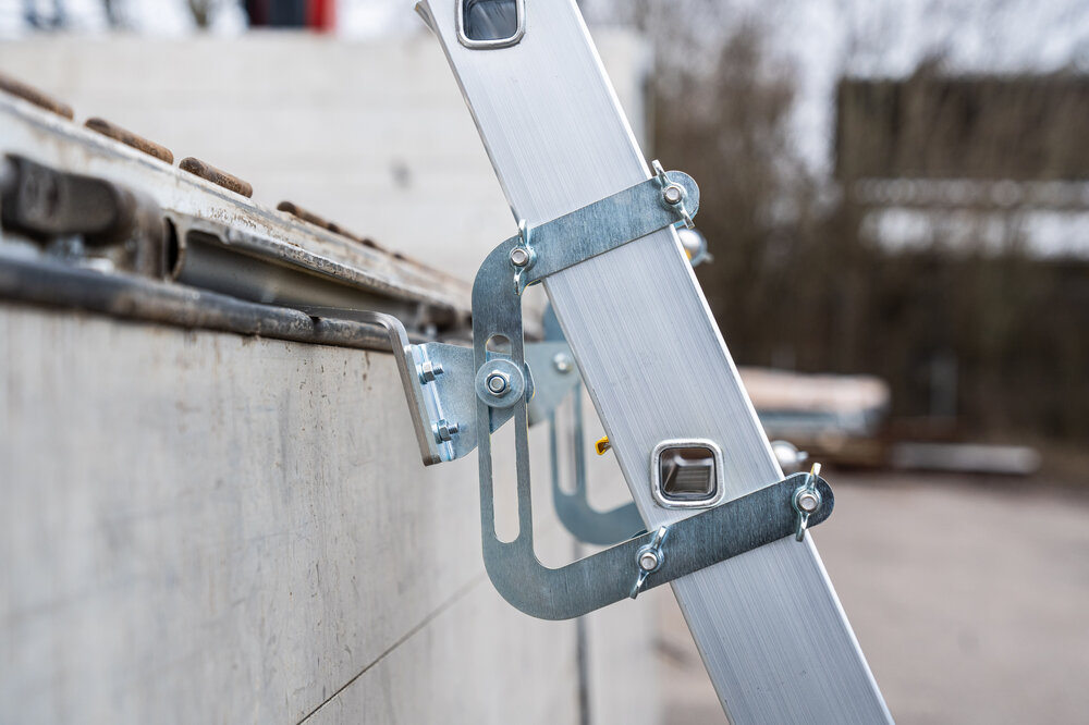 Milieubild 2178984 Munk Stufen-Einhängeleiter LKW 8 Stufen inkl. Einhängevorrichtung