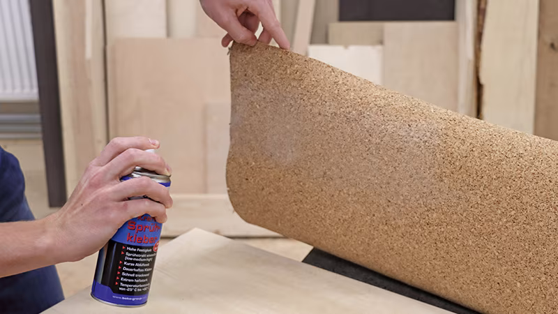 TecLine Kraft-Sprühkleber 400 ml, Düse verstellbar Drinnen, Innenarchitektur, Holz, Person, Sperrholz