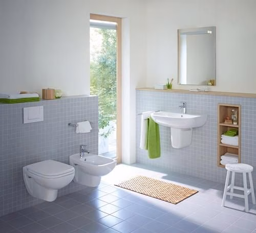 Detailbild 4043035 Duravit Wand-WC-Set D-Code, rimless, Tiefspüler, weiß, inklusive WC-Sitz mit Absenkautomatik