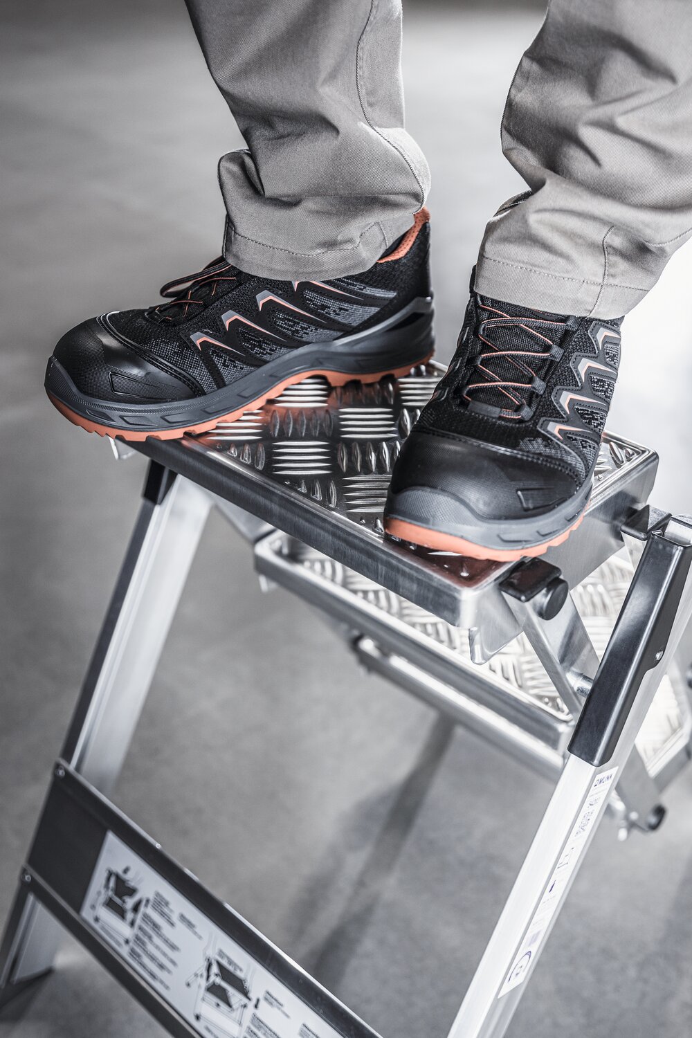 Munk ML Kompakt-Tritt 2 Stufen Alu-Quintett-Design