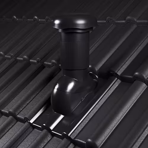 Venduct passgenaue Grundplatte DN 110 für Dachsteine passend für BMI Braas Frankfurter Pfanne schwarz aus der Kategorie Steildachdurchgänge mit der GTIN 4027822810811 Venduct passgenaue Grundplatte DN 110 für Dachsteine von der Marke Klöber aus der Kategorie Steildachdurchgänge