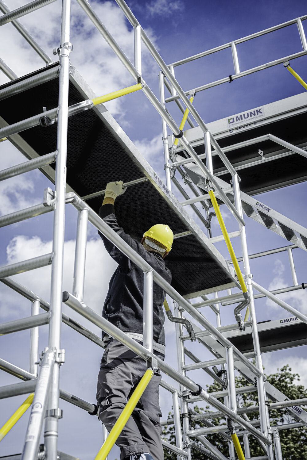 Produktbild (Abb. Ähnlich) 3819115 Munk Ergo-Plattform ohne Klappe für Gerüstlänge 1,8 m