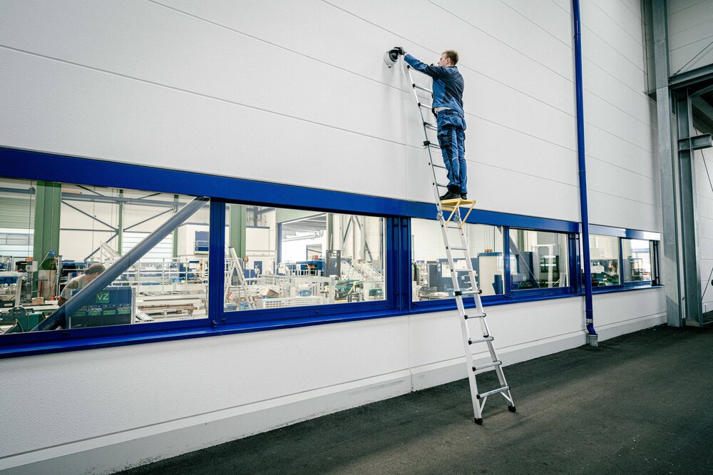 Munk Teleskopleiter 4-teilig ohne Traverse 4x3 Sprossen