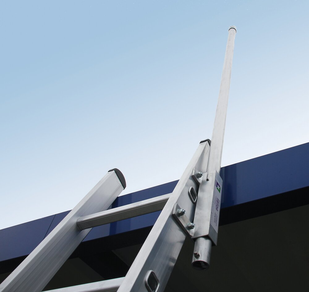 Munk Ausstiegsholm einschiebbar für Anlegeleitern ab 73-mm-Holm Anbau schräg rechts