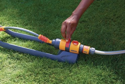 Rechtecksprenger AquaSave PRO XL 350 m² Steckkupplung Kunststoff, Metall HOZELOCK