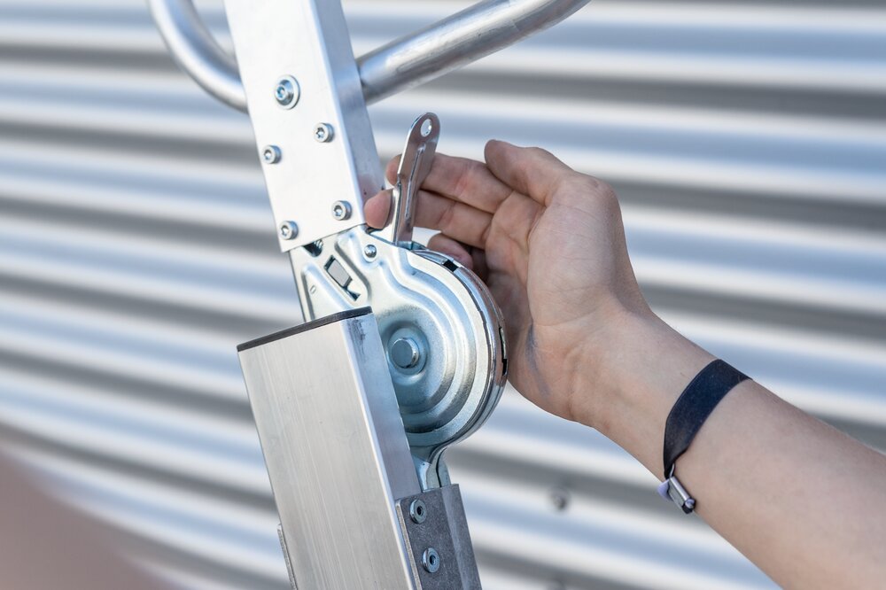 Munk Plattformleiter steckbar mit klappbaren Griffen