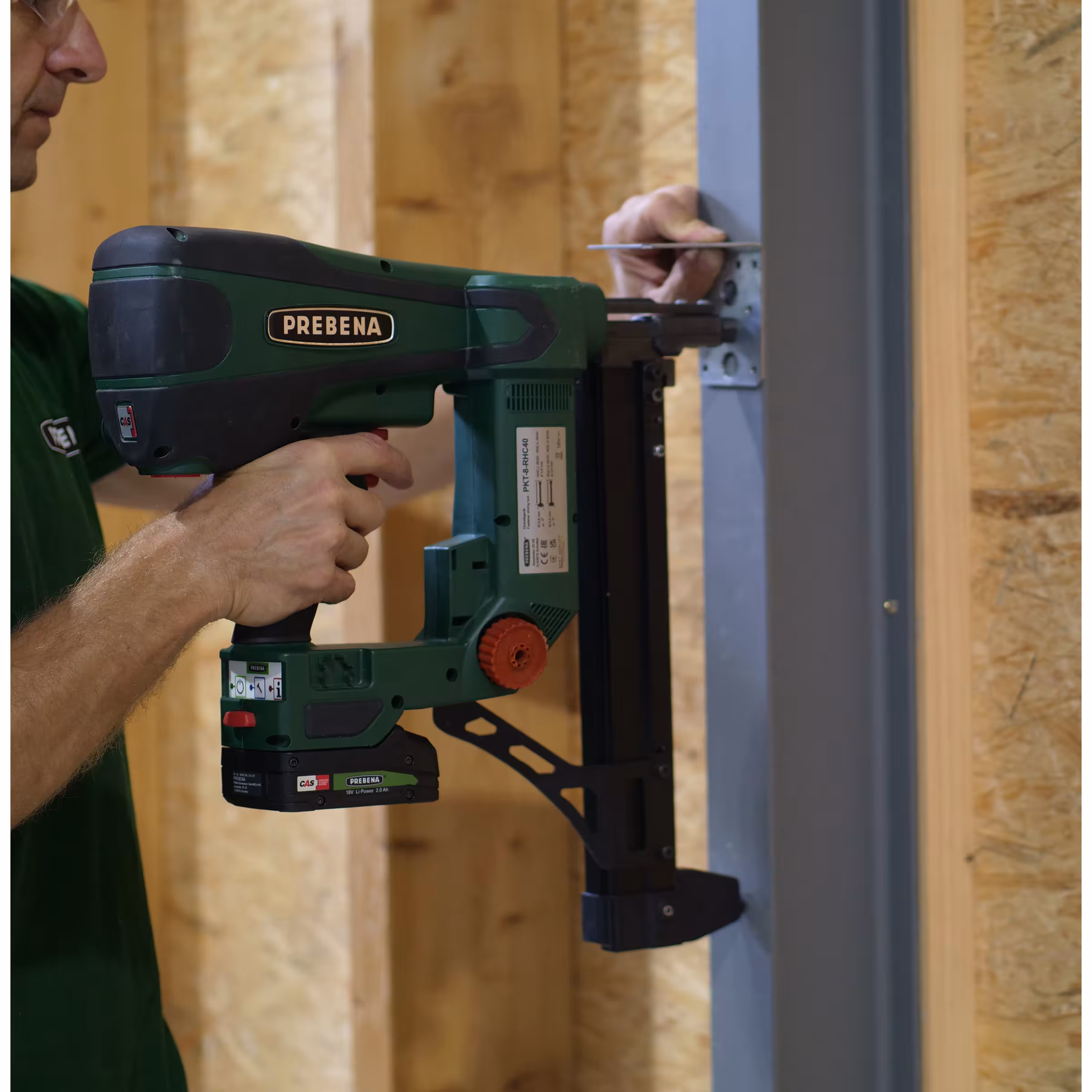 Zusatzbild des Artikels Hybridnagler für Stahl-Betonnägel Type RHC von 15-40 mm inklusive Akku und Ladestation PKT-8-RHC40 Zusatzbild des Artikels Hybridnagler für Stahl-Betonnägel Type RHC von 15-40 mm inklusive Akku und Ladestation PKT-8-RHC40 aus Schrauben, Tackern, Heften