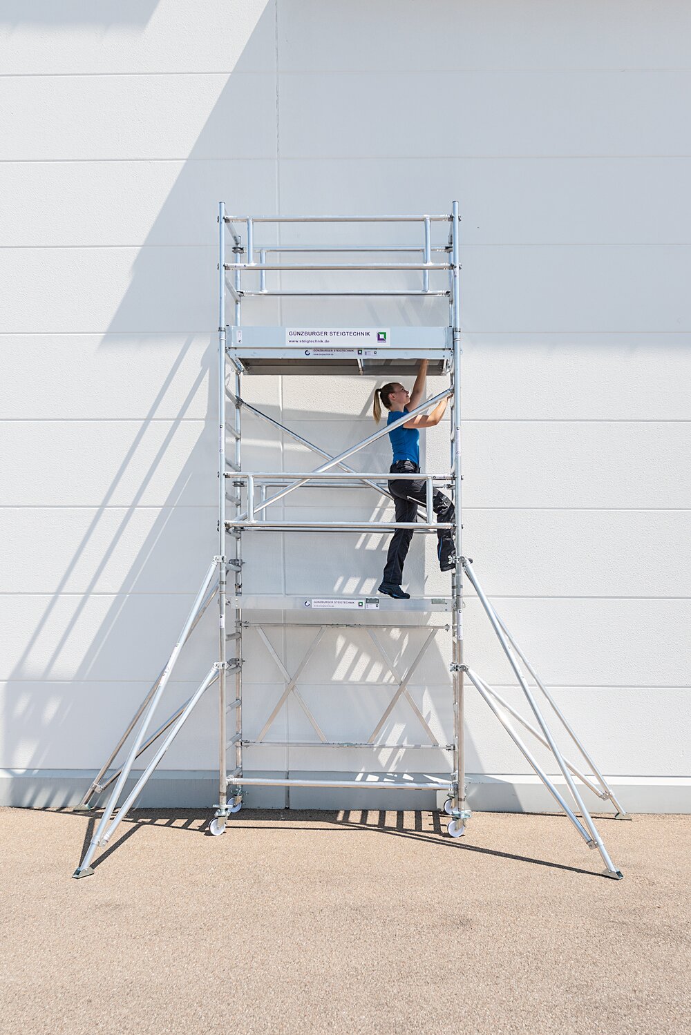 Milieubild 3811890 Munk Klappgerüst 0,75 x 1,80 m mit Ausleger Plattformhöhe 6,80 m